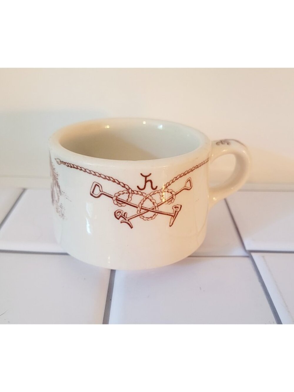 SHENANGO CHINA MADE IN USA WESTERN COFFEE CUP 2 1/2" TALL X 3 1/4" WIDE X 2"